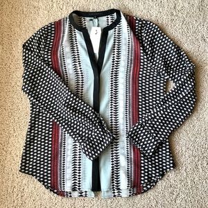 Patterned Button down blouse NWT